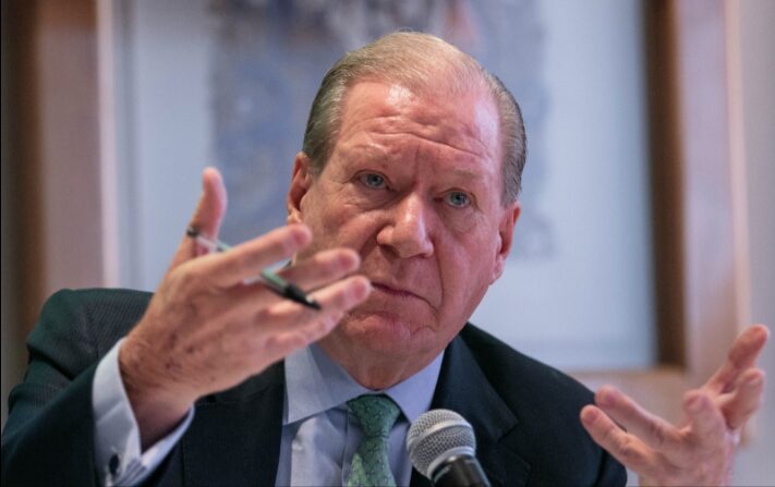 La banca ofrece apoyo a Sheinbaum y pide no asustarse por “un poco de volatilidad”