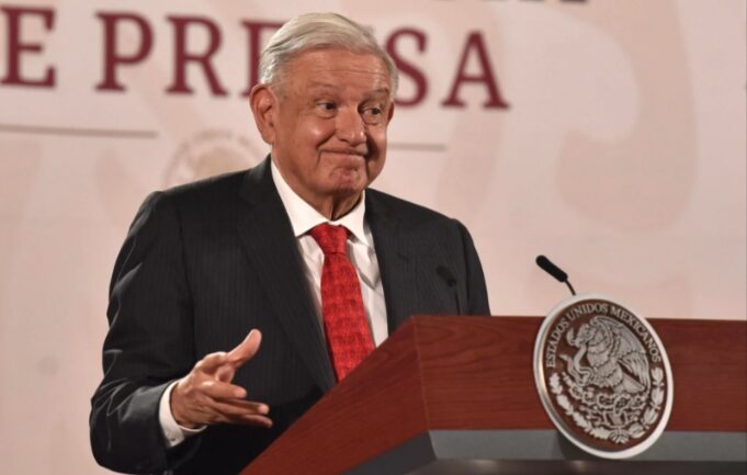 López Obrador celebra el proyecto de Biden para la regularización de migrantes casados con estadounidenses