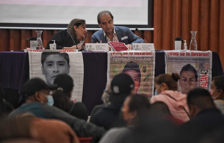 Padres de los 43 pedirán a Sheinbaum el regreso del GIEI 