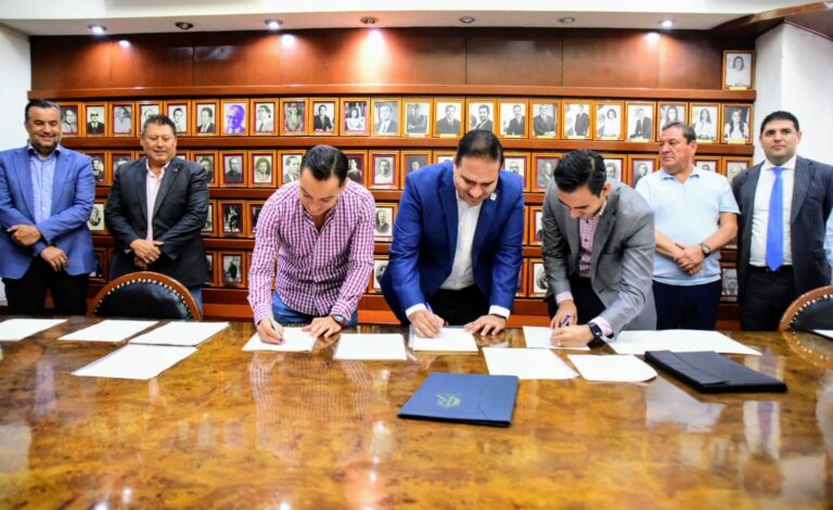 Se realizó la vigésima quinta firma de escrituras de formalización de bienes inmuebles