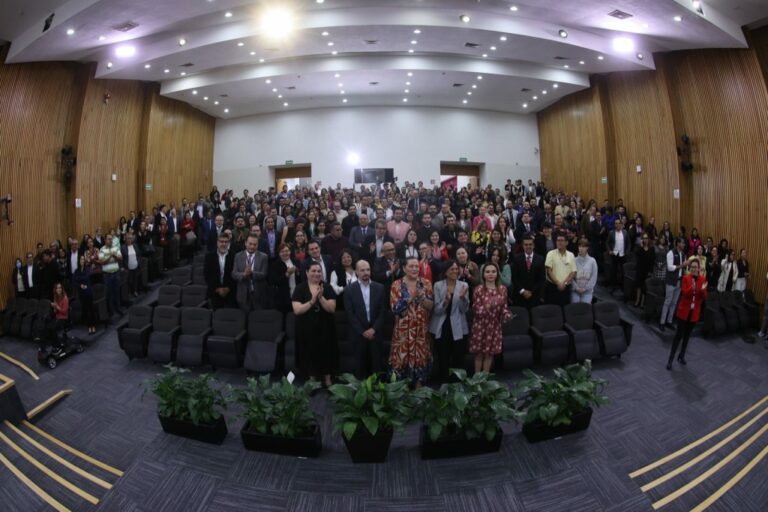 Reconoce INE a personal de direcciones ejecutivas y unidades técnicas por su labor en el PEF 2023-2024