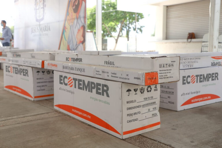 Ofrece Jesús María facilidades para adquirir tinacos, cisternas y calentadores solares