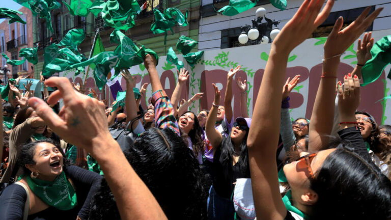 Congreso del Estado de Puebla despenaliza el aborto