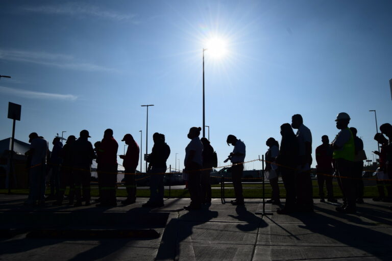 Trabajadores despedidos de COMPAS Aguascalientes tendrán un complicado cambio