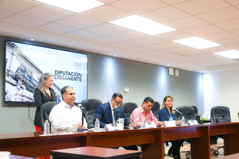Congreso del Estado de Aguascalientes instaló la mesa directiva de la Diputación Permanente