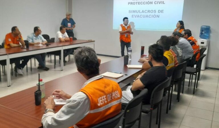 Protección Civil de Jesús María capacitó a personal del INEGI
