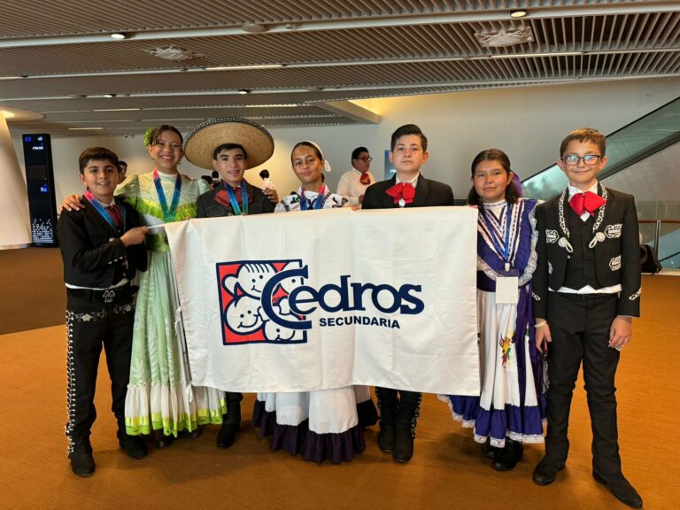 Aguascalientes gana medallas en competencia mundial de matemáticas