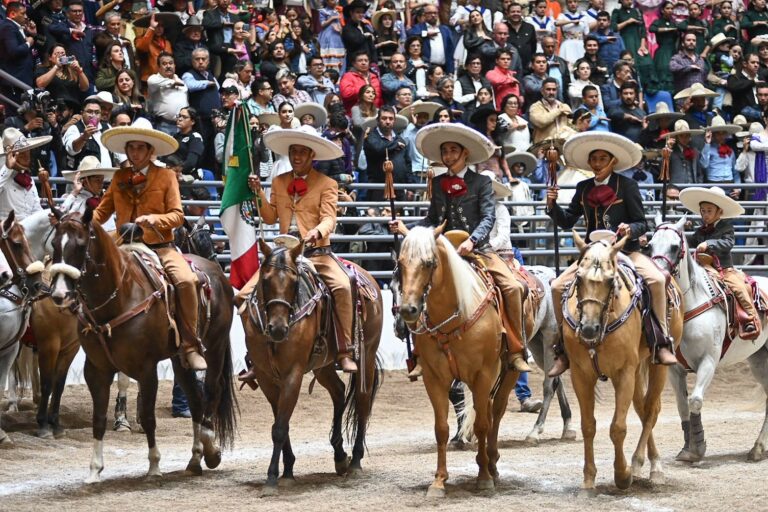 Espectacular inauguración del XXXI Campeonato Nacional Infantil, Juvenil y de Escaramuzas 2024 “La Catrina”