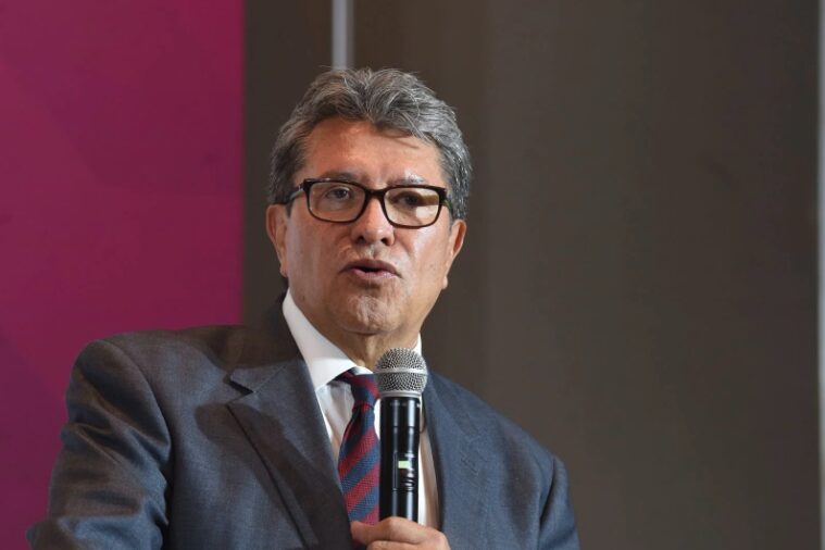 Con Piña en la SCJN se deterioró relación entre Poder Judicial, Ejecutivo y Legislativo: Monreal