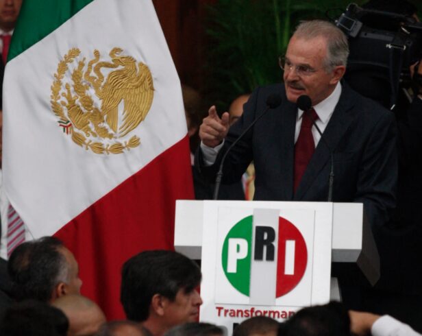 Si “Alito” se reelige, yo renuncio: Labastida; “está fuera de sí”, dice Aurelio Nuño