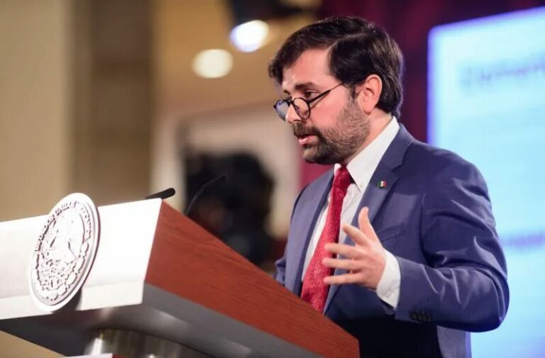 COFEPRIS exhibe falso monopolio en pruebas de medicamentos genéricos 