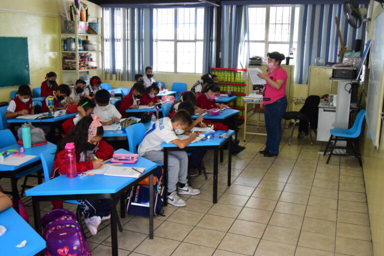 Con encuesta consensuan entre docentes de Aguascalientes posible reforma