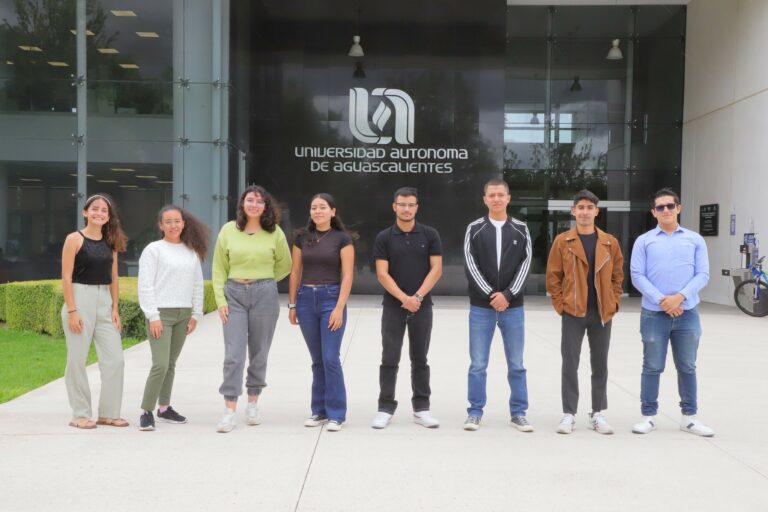 Abre UAA convocatoria para solicitud de becas 2024