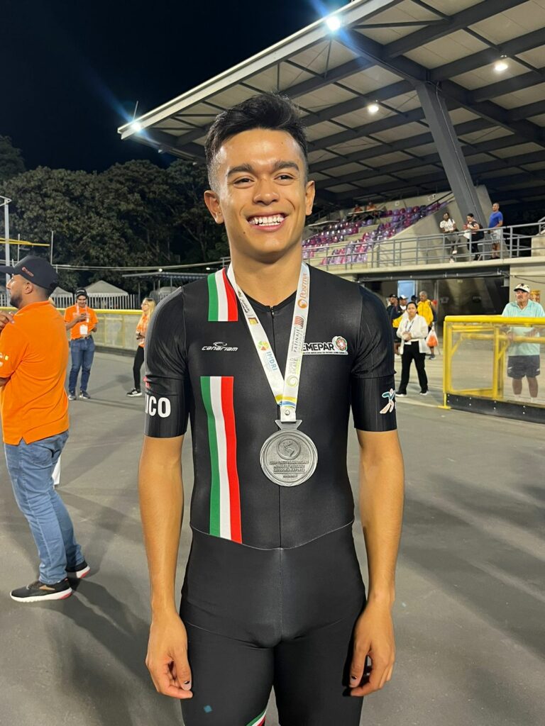 Medalla de plata en patinaje para Aguascalientes en los Campeonatos Panamericanos