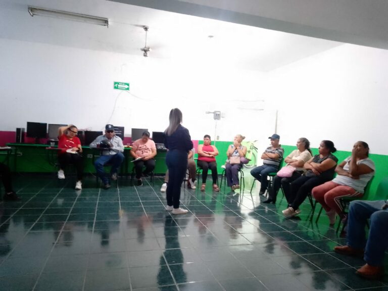 Realizan reunión con familias Reintegra en Aguascalientes