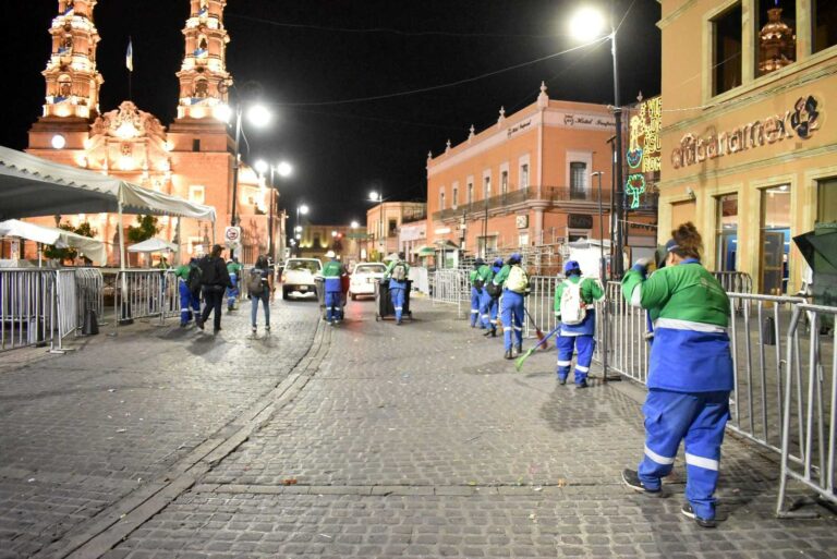 Municipio refuerza operativo de limpia en el cierre del Quincenario de la Asunción 