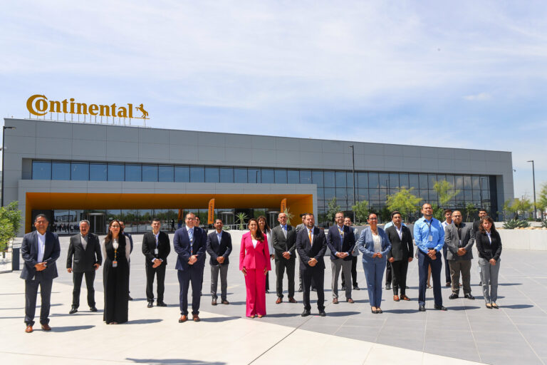 La gobernadora inauguró nuevas instalaciones en la planta de Continental Aguascalientes