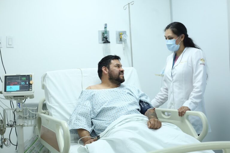 Ofrece ISSSTE gratuitamente vasectomía sin bisturí a población masculina