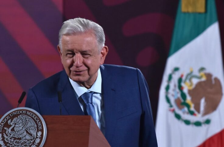 AMLO defiende a Ana Guevara y culpa al neoliberalismo por el mal desempeño de México en París 2024 