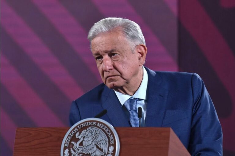 AMLO pedirá a EU que explique financiamiento a Claudio X. González 