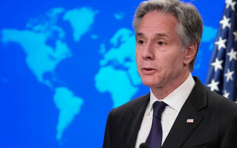 Empresarios de EU piden a Blinken hablar con Sheinbaum sobre reformas constitucionales 