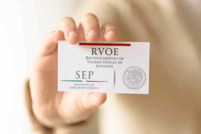 SEP invalida carreras de universidad privada por no contar con RVOE