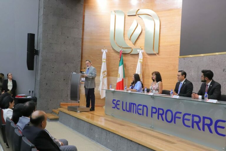 UAA gradúa a más de mil servidores públicos en diplomados de ética y responsabilidades administrativas