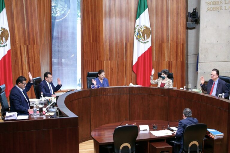 TEPJF confirmó multa a Morena 