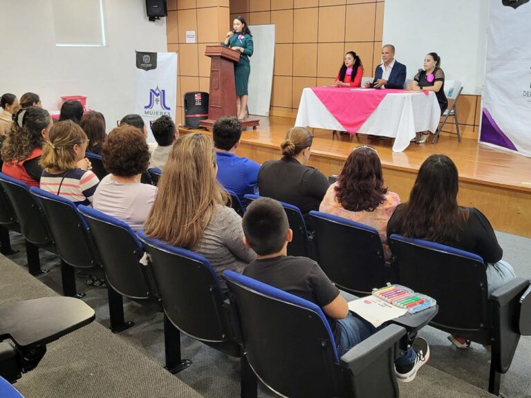 Se llevó a cabo el taller “Mujer Emprende”en Jesús María