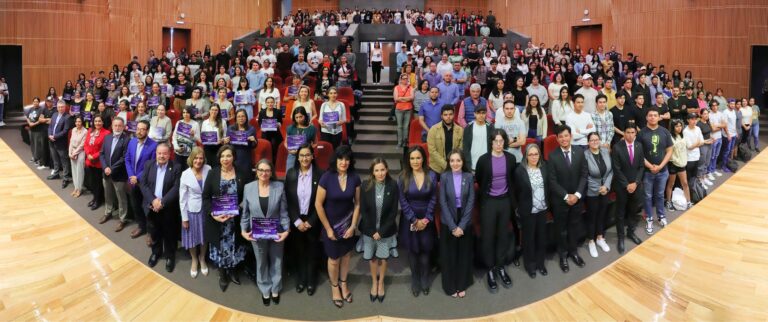 Crece ingreso de mujeres a las ingenierías de la UAA