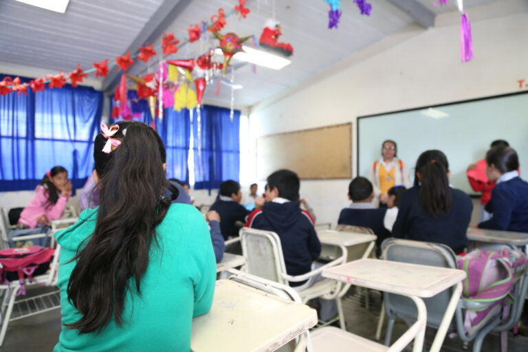 Imparten plática sobre bullying en El Llano