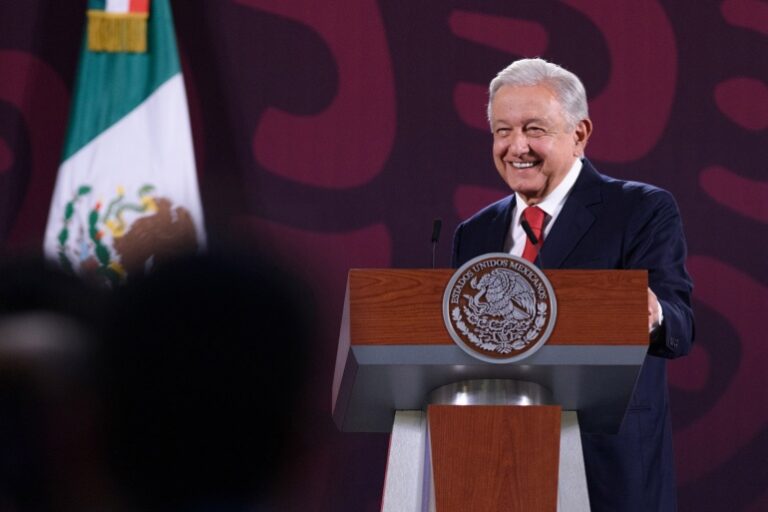 AMLO aclara valor de su reloj