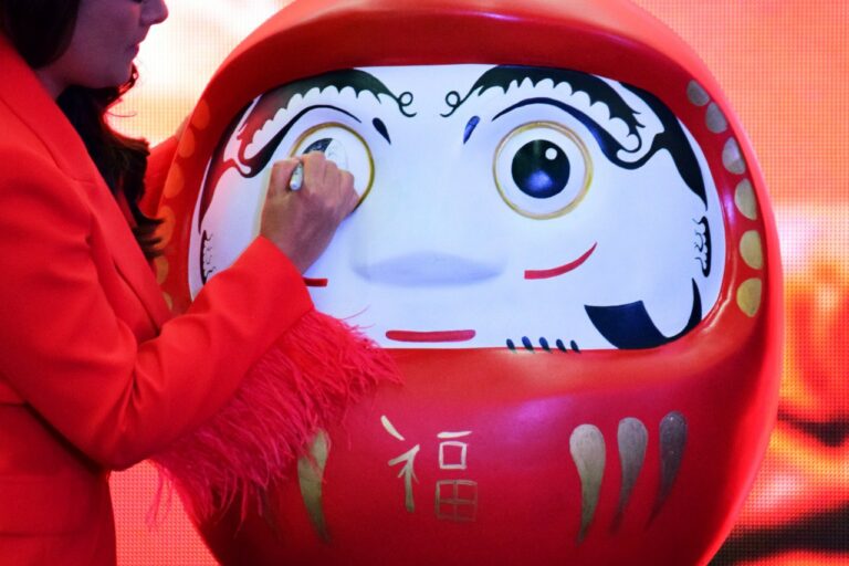 ¿Por qué en la presentación de la Nissan Kicks le pintaron los ojos a un muñeco?