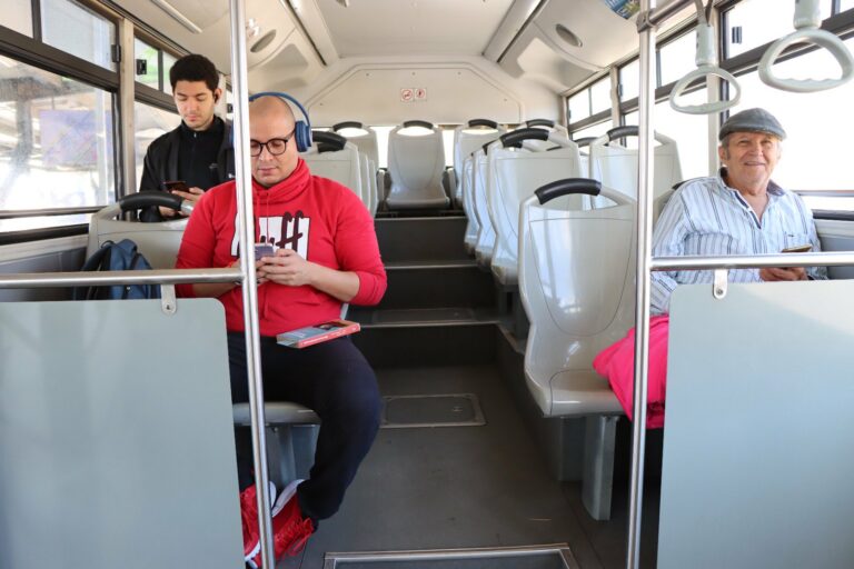 Autoridades y transportistas buscan fortalecer la seguridad en el transporte público