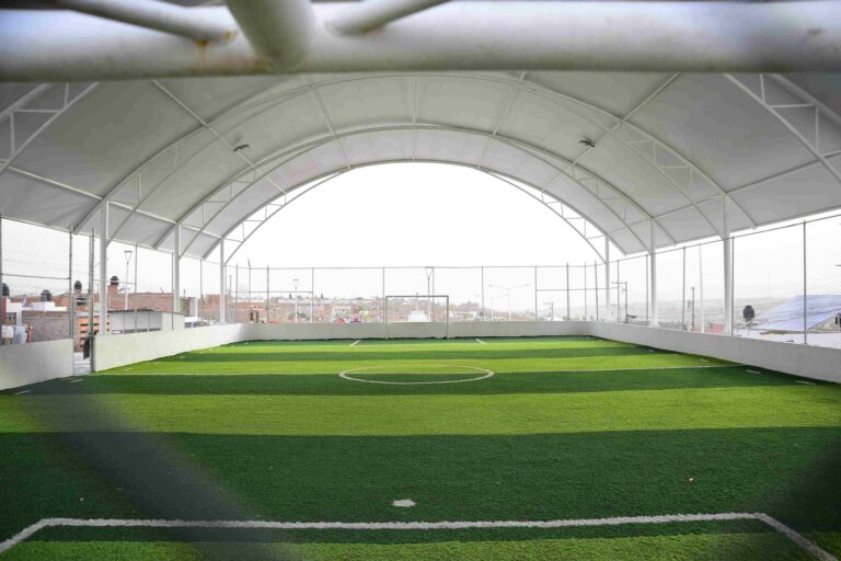 Municipio ha construido 8 parques y 8 canchas para más deporte y juego