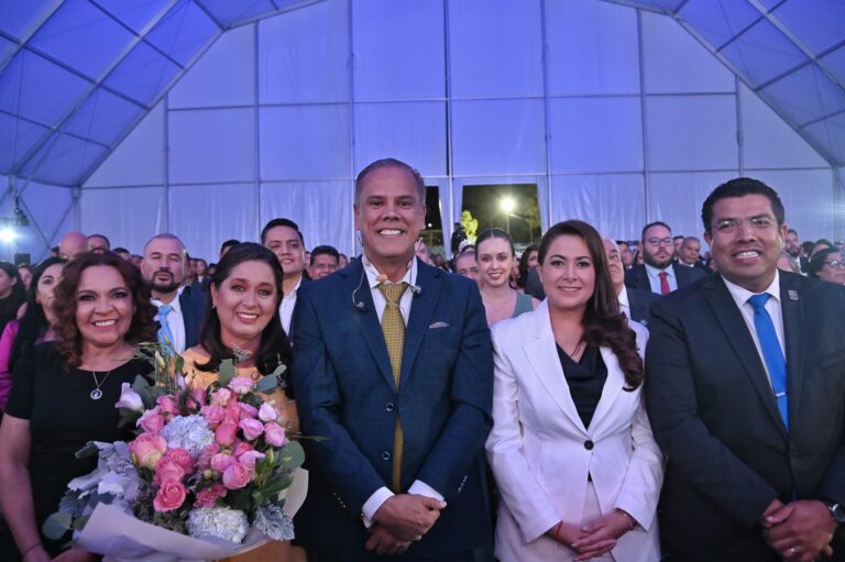 Presenta Toño Arámbula su Tercer Informe de Gobierno