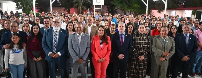 Tere Jiménez entrega nueva infraestructura con equipamiento tecnológico en el Centro de Actualización del Magisterio