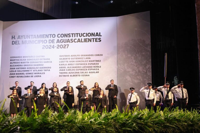 César Medina refrenda su apoyo a policías, bomberos y personal de servicios públicos de Jesús María