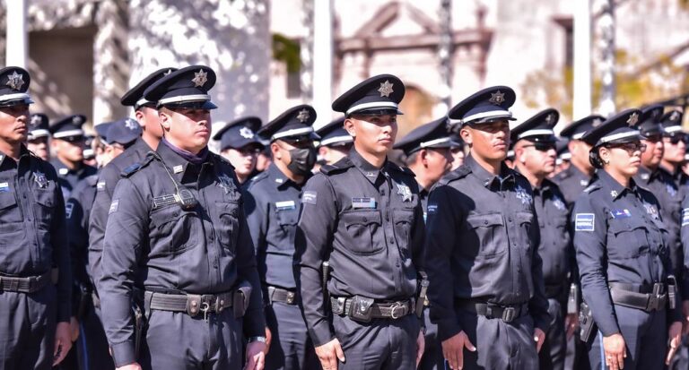 Policía Turística imparte curso de Braille en la UAA