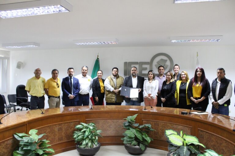 PRD inició proceso ante el IEE para registrarse como partido local en Aguascalientes