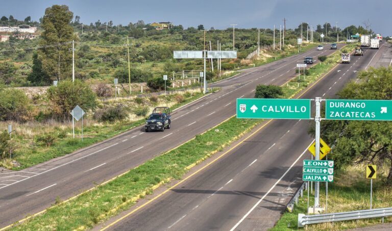 Salir a carreteras colindantes con Aguascalientes es deporte de alto riesgo