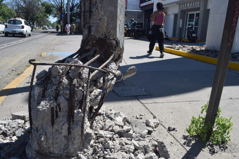 Daños en infraestructura por accidentes viales cuestan 4.5 millones de pesos al municipio