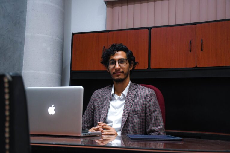 Nombran a Director de Servicios Parlamentarios en funciones de Secretario General del Congreso del Estado