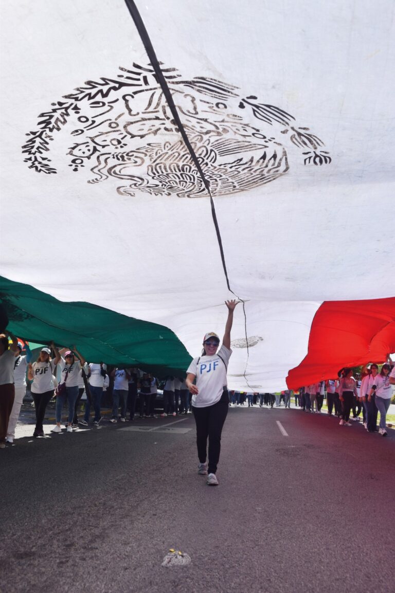 Amagan trabajadores de Poder Judicial con paro indefinido de labores si no hay voluntad política