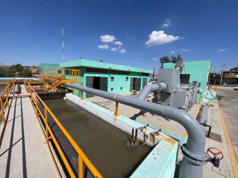 MIAA realiza trabajos de mantenimiento en planta de tratamiento “Parque México”