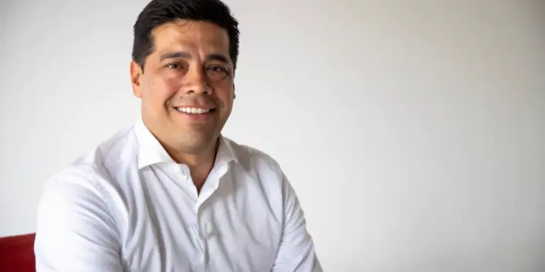 Leo Montañez reforzará seguridad en las escuelas y aboga por la recuperación del FORTASEG