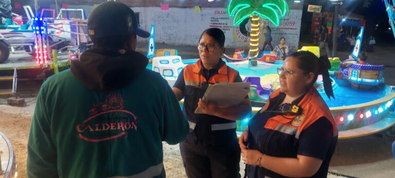Municipio supervisa instalaciones de los puestos del Tianguis de los Muertitos