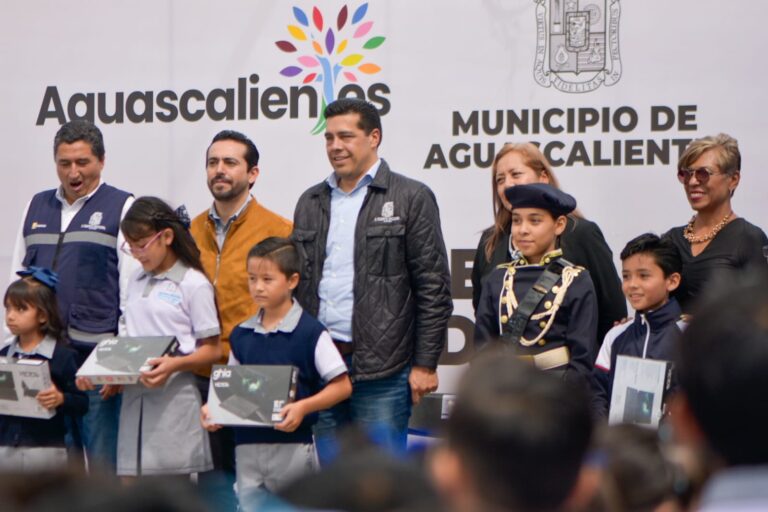La escuela Alejandro Topete del Valle se suma al programa “Yo Reciclo”