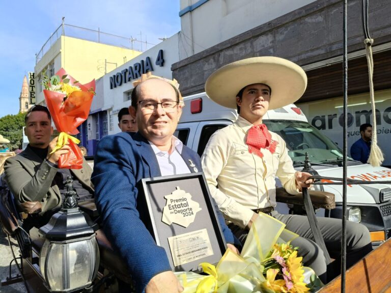 Más allá de los logros deportivos, lo más importante es la formación humana de las y los atletas: Raúl Hernández