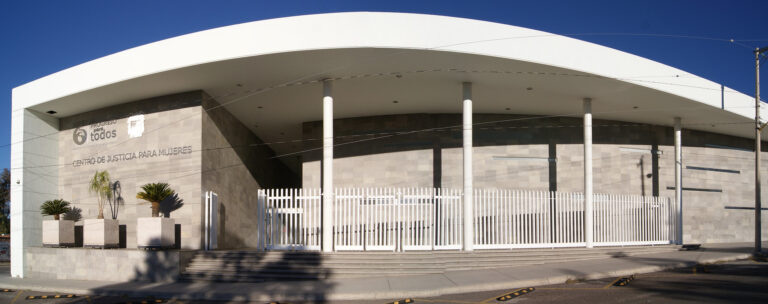 Diciembre y enero, meses críticos para la violencia intrafamiliar y suicidios: C5